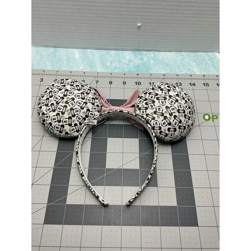 Aldi Exclusive Disney Ears Mickey Mouse 2024 Pink Bow & Minnie Mouse Print Sku23